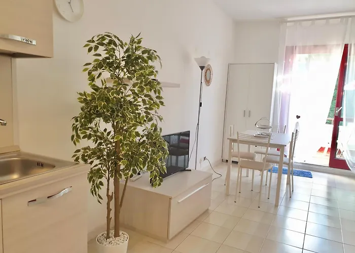 Apartman Isa-monolocale I Platani